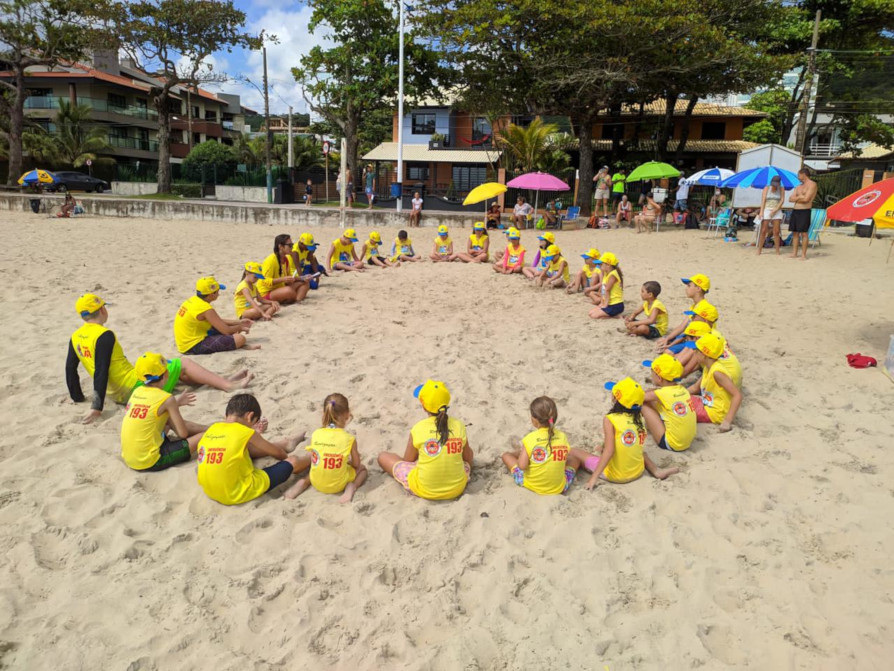 01 18 projeto golfinho itajai 1