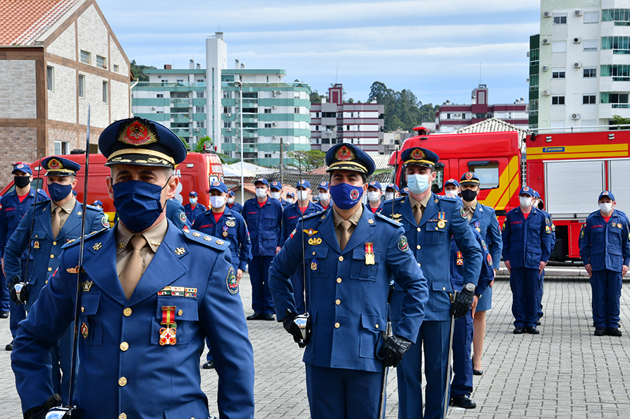 24 09 Formatura 95 anos 3